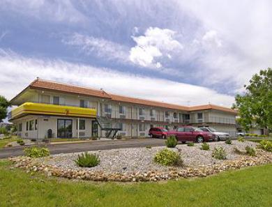 Knights Hotel 2*